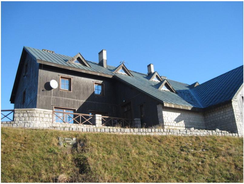 Mala Rennerovka Hotel สตราจเน ภายนอก รูปภาพ